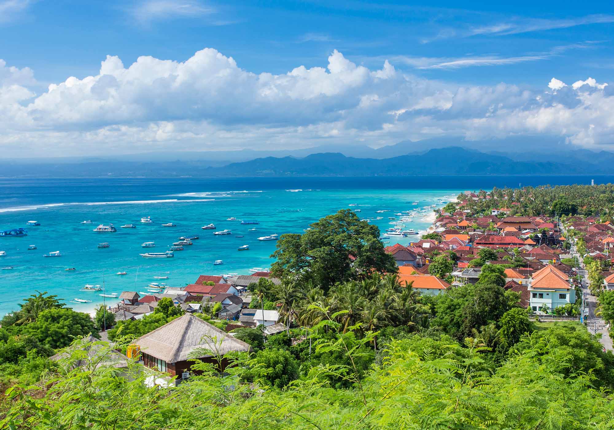 Hovedbyen på Nusa Lembongan
