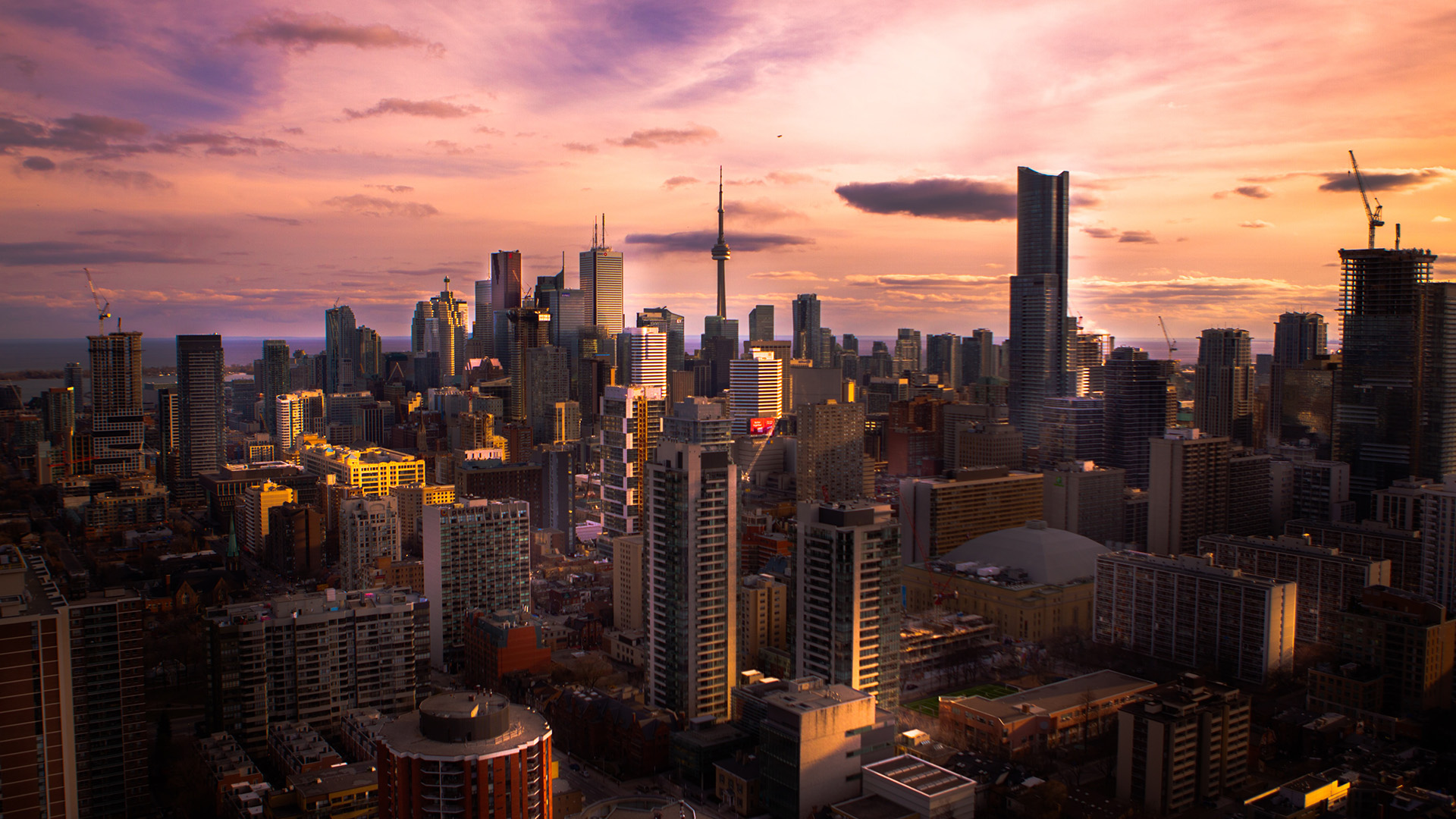 Toronto i Ontario er Canadas svar på New York.