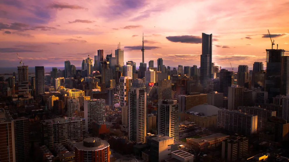 Toronto i Ontario er Canadas svar på New York.