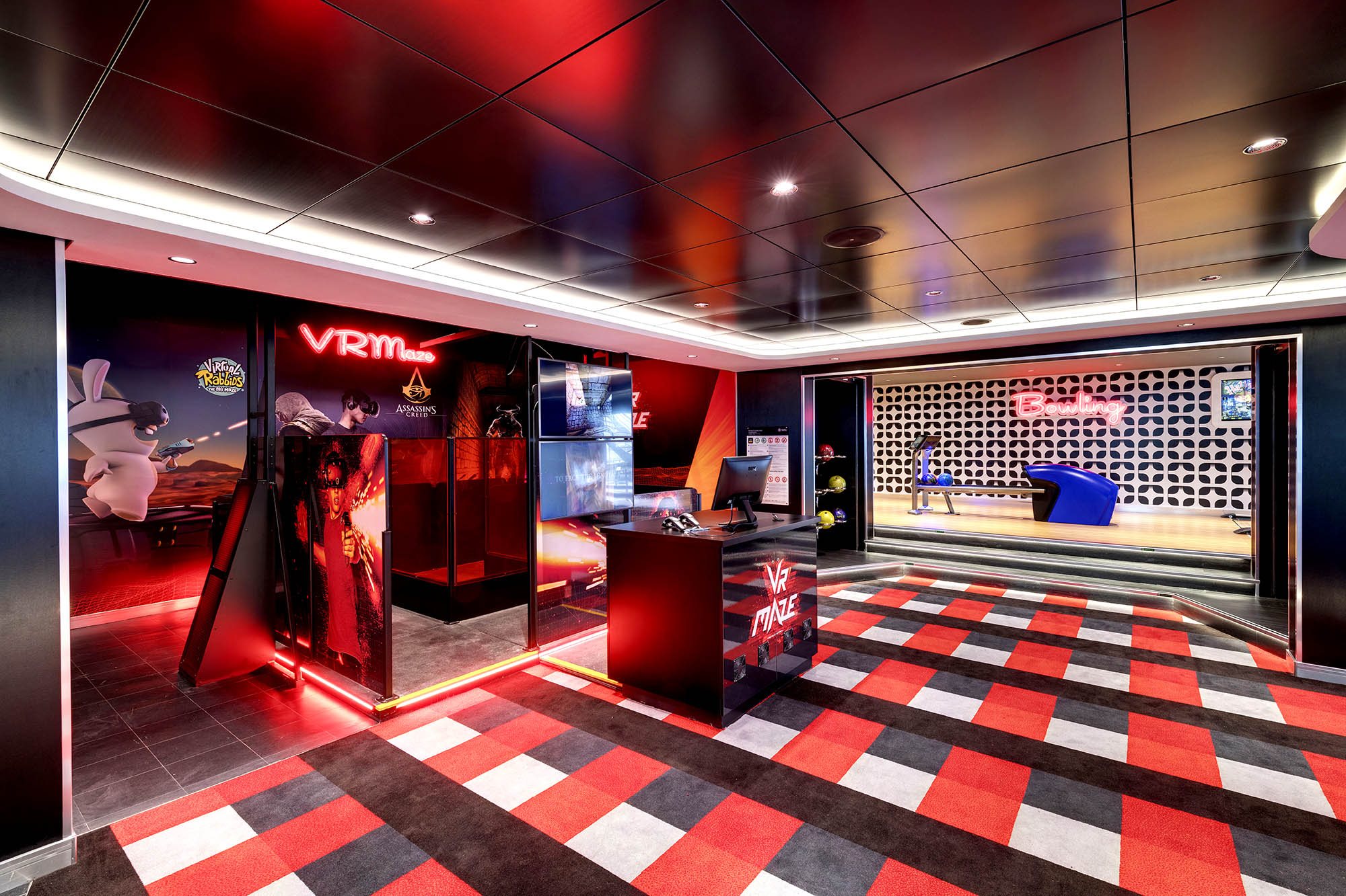 Bowling og andre aktivitetsmuligheder ombord