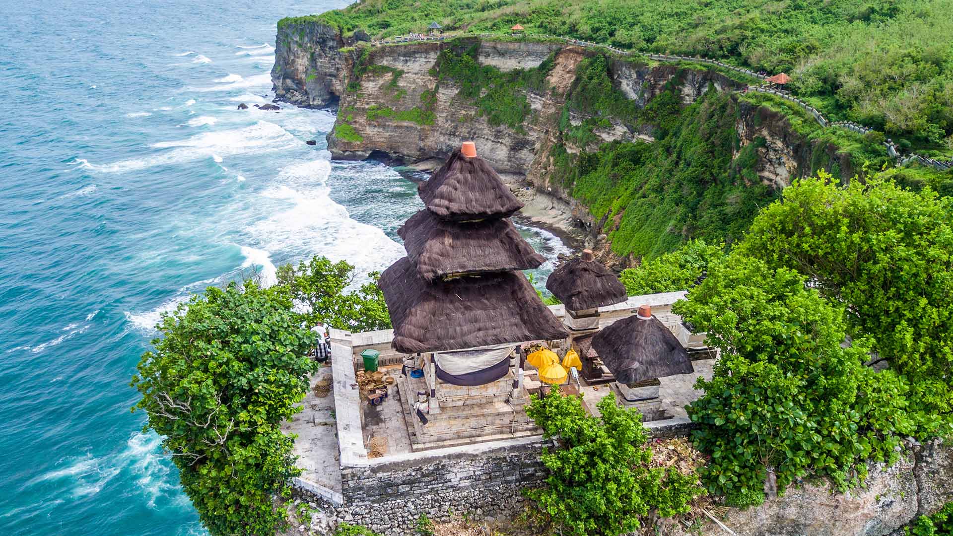 Uluwatu-templet er en af mange fascinerende, kulturelle oplevelser på Bali