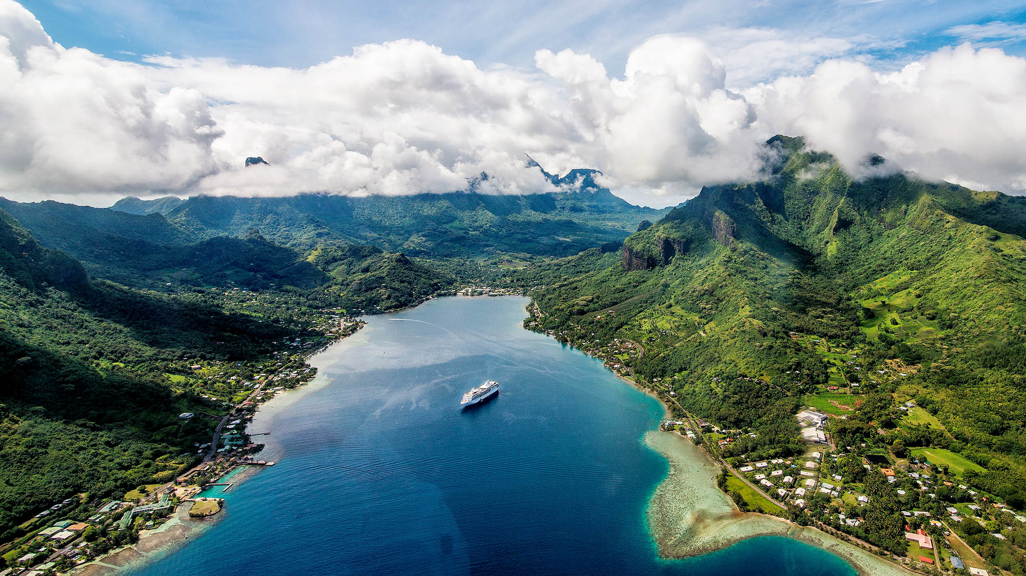 Krydstogt i Fransk Polynesien byder på ø-hop og blå laguner