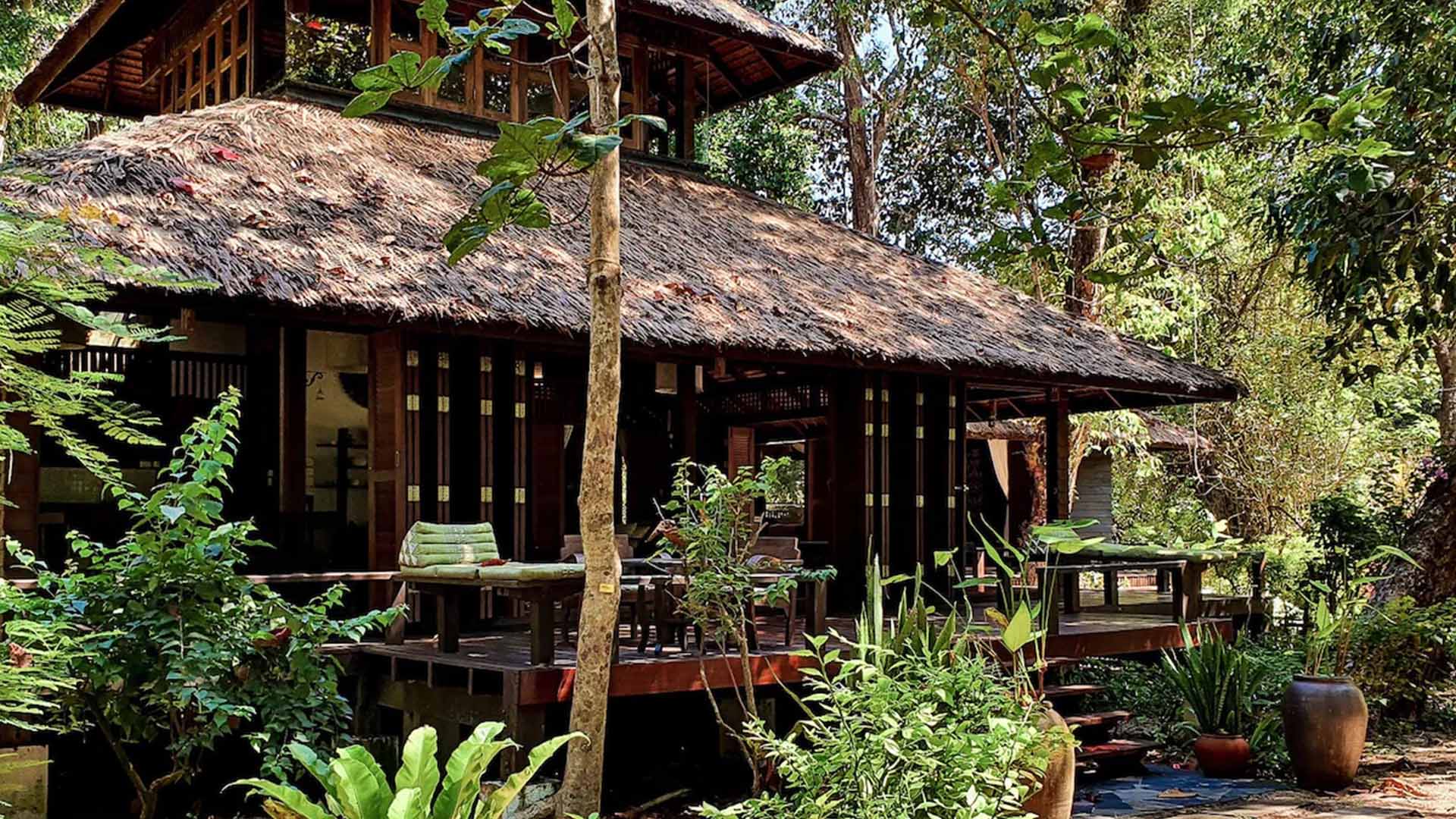 Tjek ind på det hyggelige og miljøbevidste BABA Beach Resort