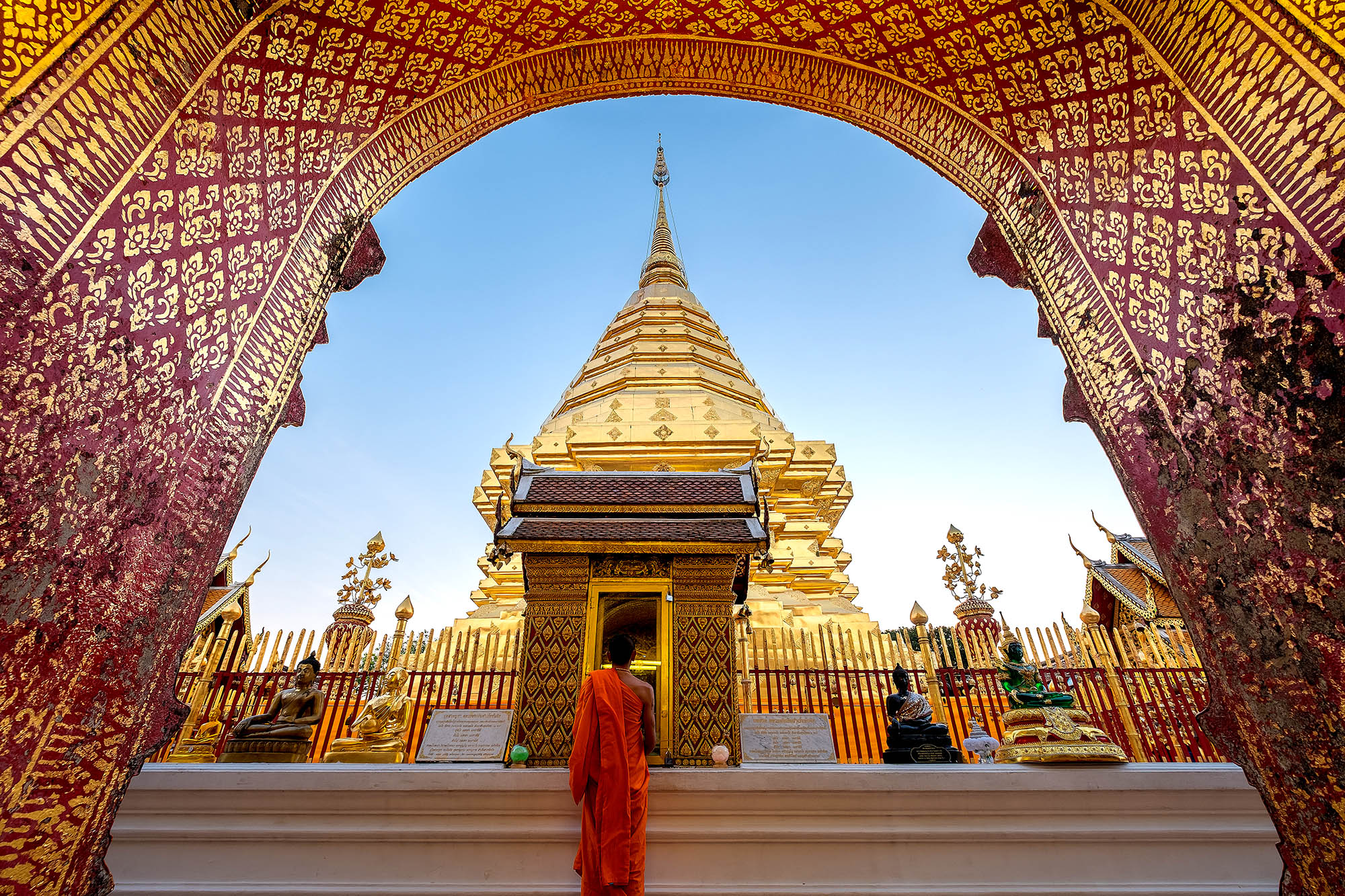 Doi Suthep-templet er et af flere imponerende templer i Chiang Mai.