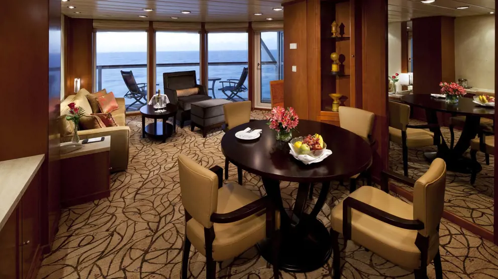 Eksempel på en suite på Celebrity Infinity