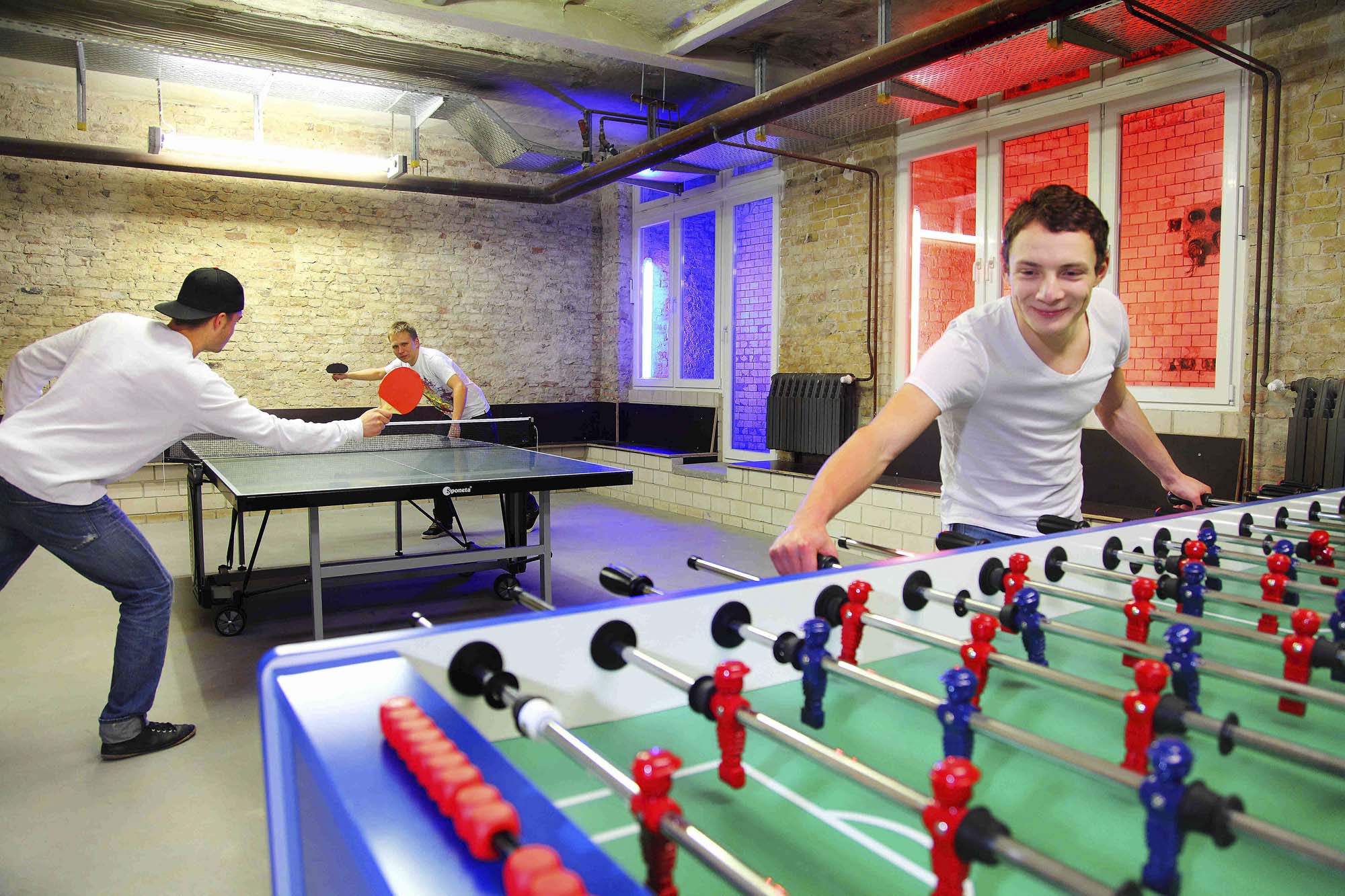 Studietur til Berlin. Industripalast. Game-område.