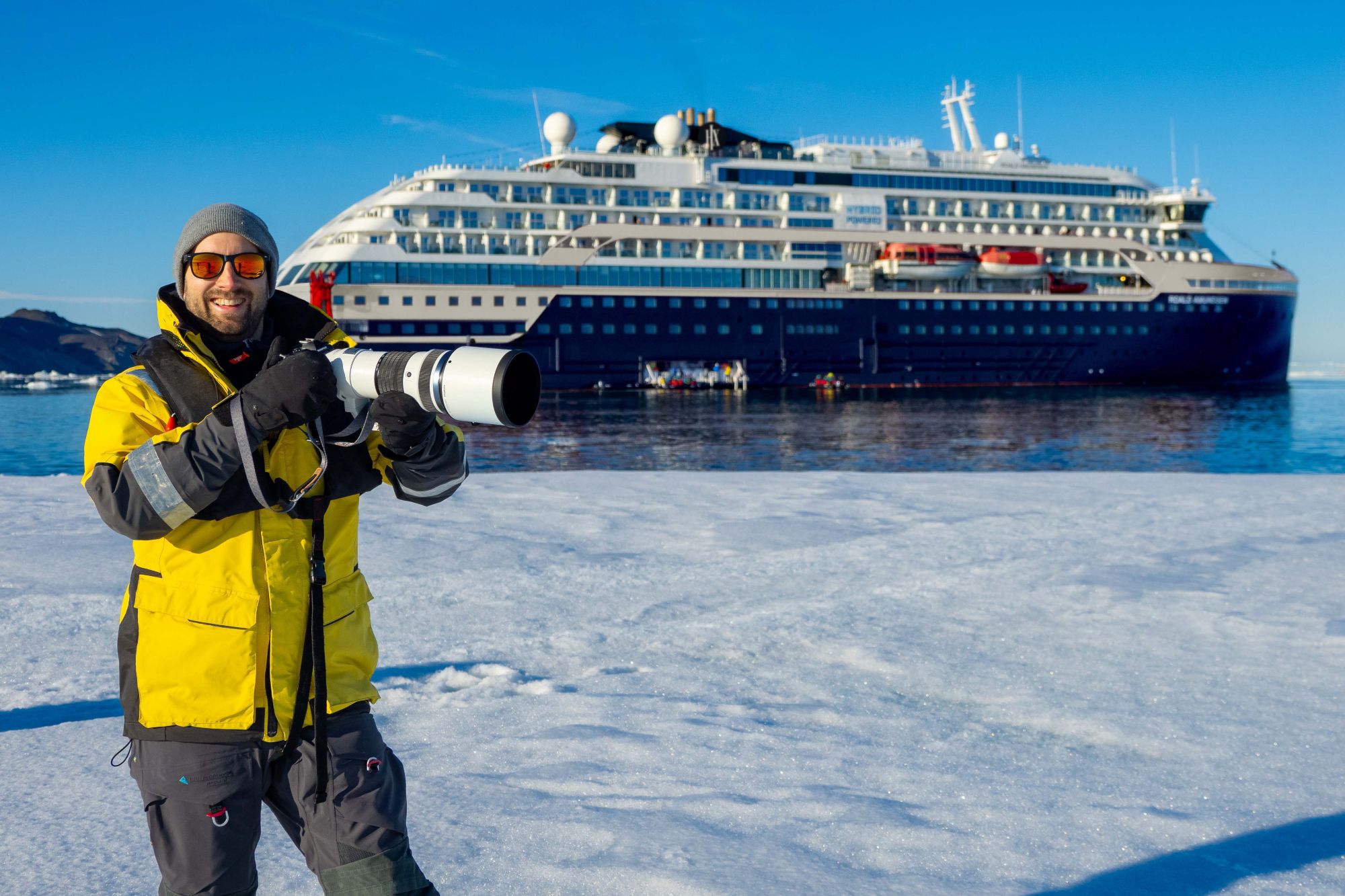 MS Roald Amundsen i Antarktis | Foto: Espen Mills
