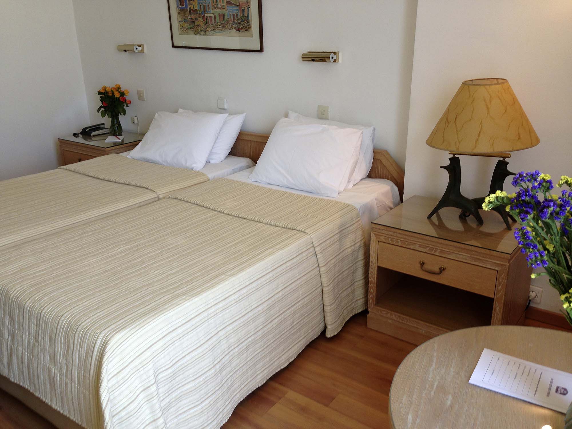 Studietur til Athen, bo på hotel Candia, dobbeltværelse