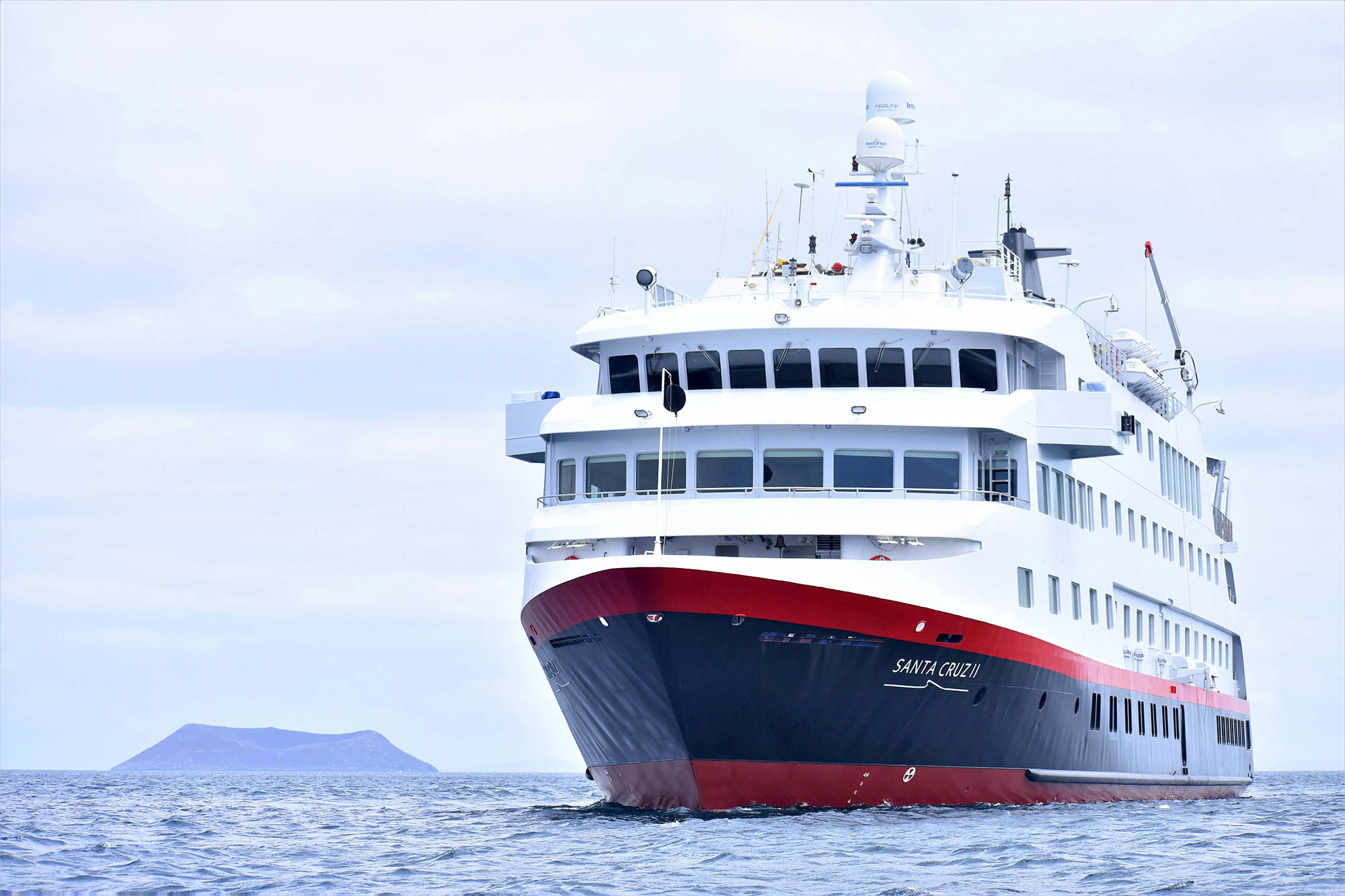 MS Santa Cruz II på sørejse ved Galapagosøerne