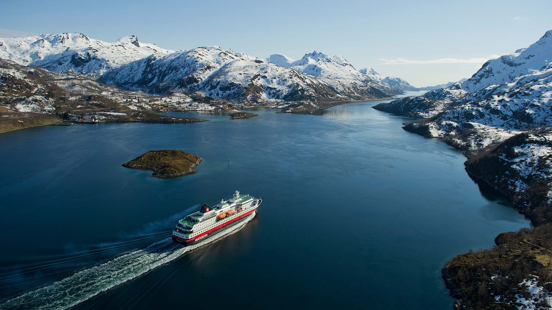 På krydstogt med Hurtigruten i de norske fjorde | Foto: Hurtigruten