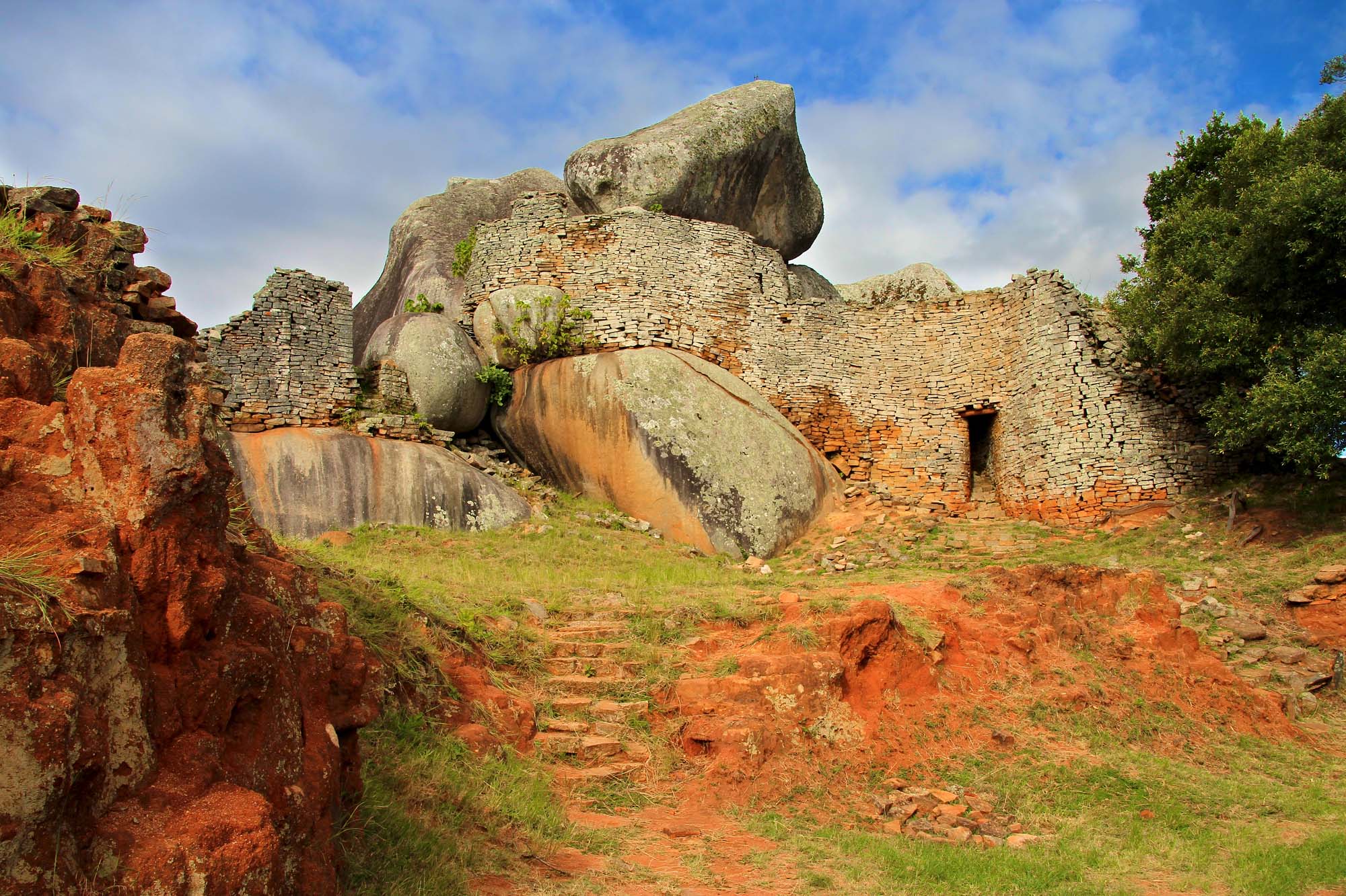 Oplev det UNESCO-beskyttede The Great Zimbabwe Ruins.