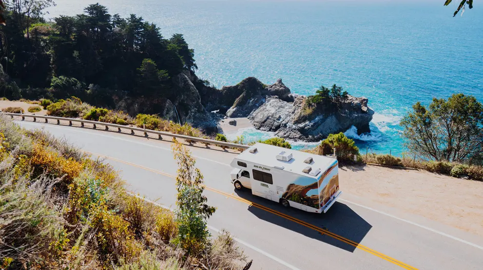 Autocamper på Highway 1, Californien