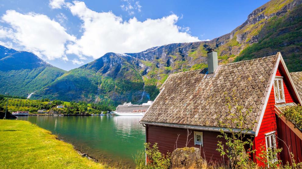 Se Norges smukke fjorde - Flåm