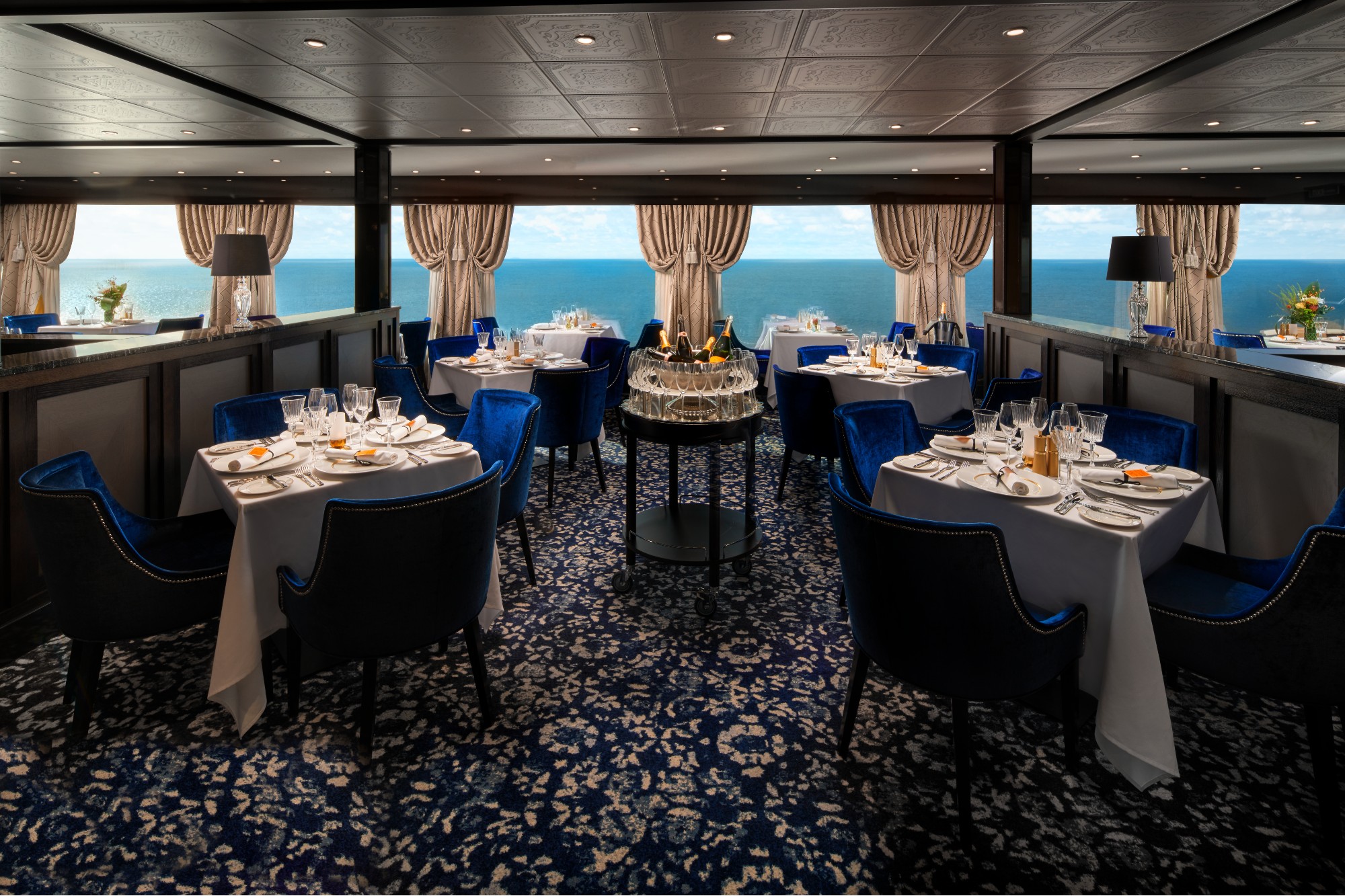 Le Bistro ombord på Norwegian Encore