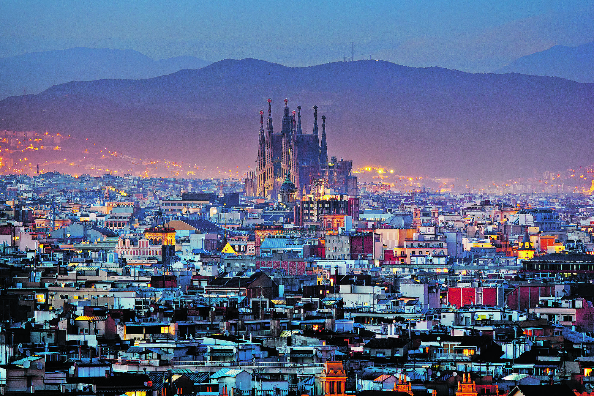La Sagrada Familia i Barcelona er et besøg værd
