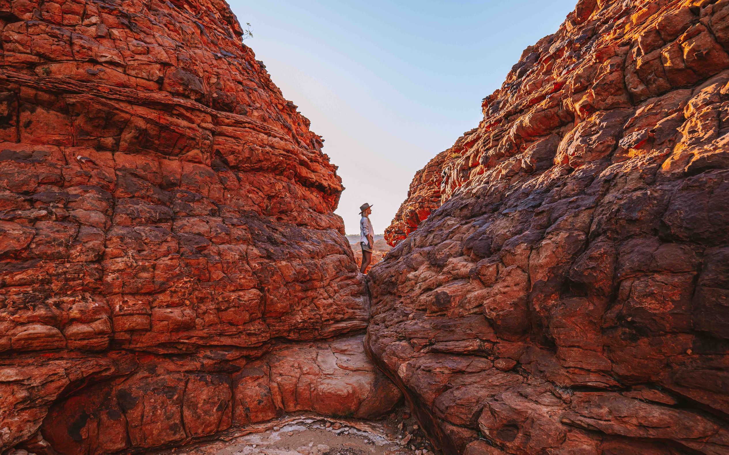 Tag på naturskønne vandreture i Kings Canyon på Northern Territory-rejser.