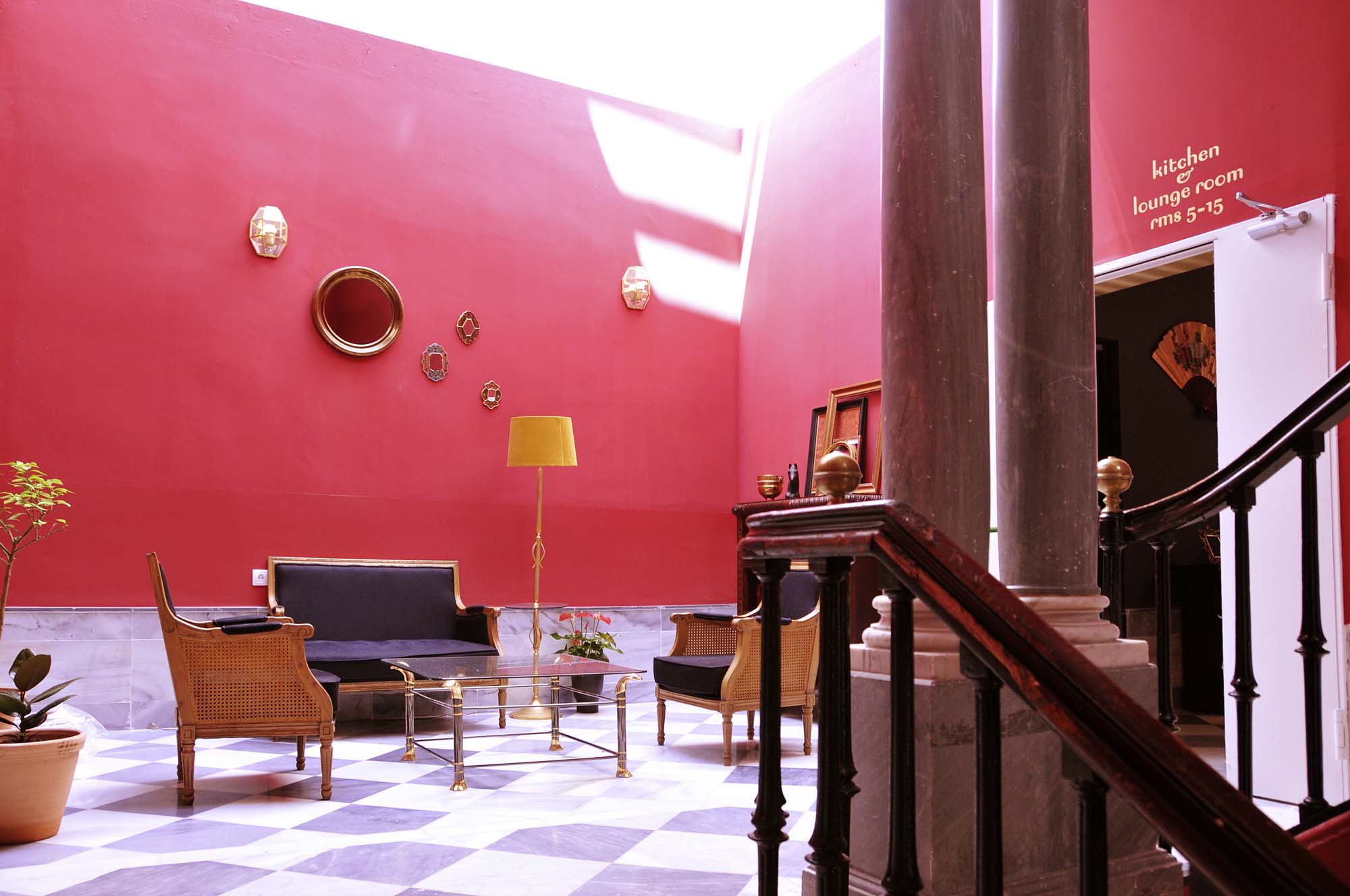 Studietur til Sevilla, bo på hostel Oasis Backpackers, lounge