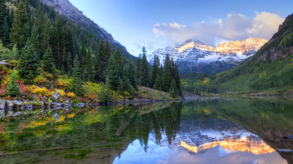 Naturens smukke farvespll - Rejser til Rocky Mountains