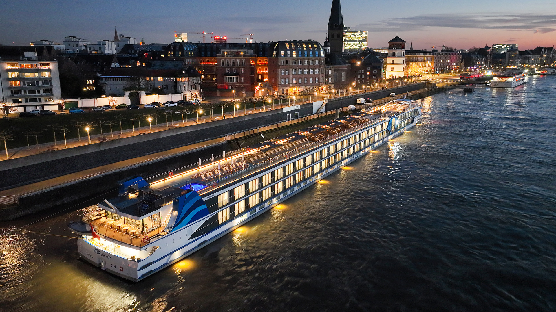 Få et uforpligtende tilbud på et skræddersyet flodkrydstogt | VIVA Enjoy