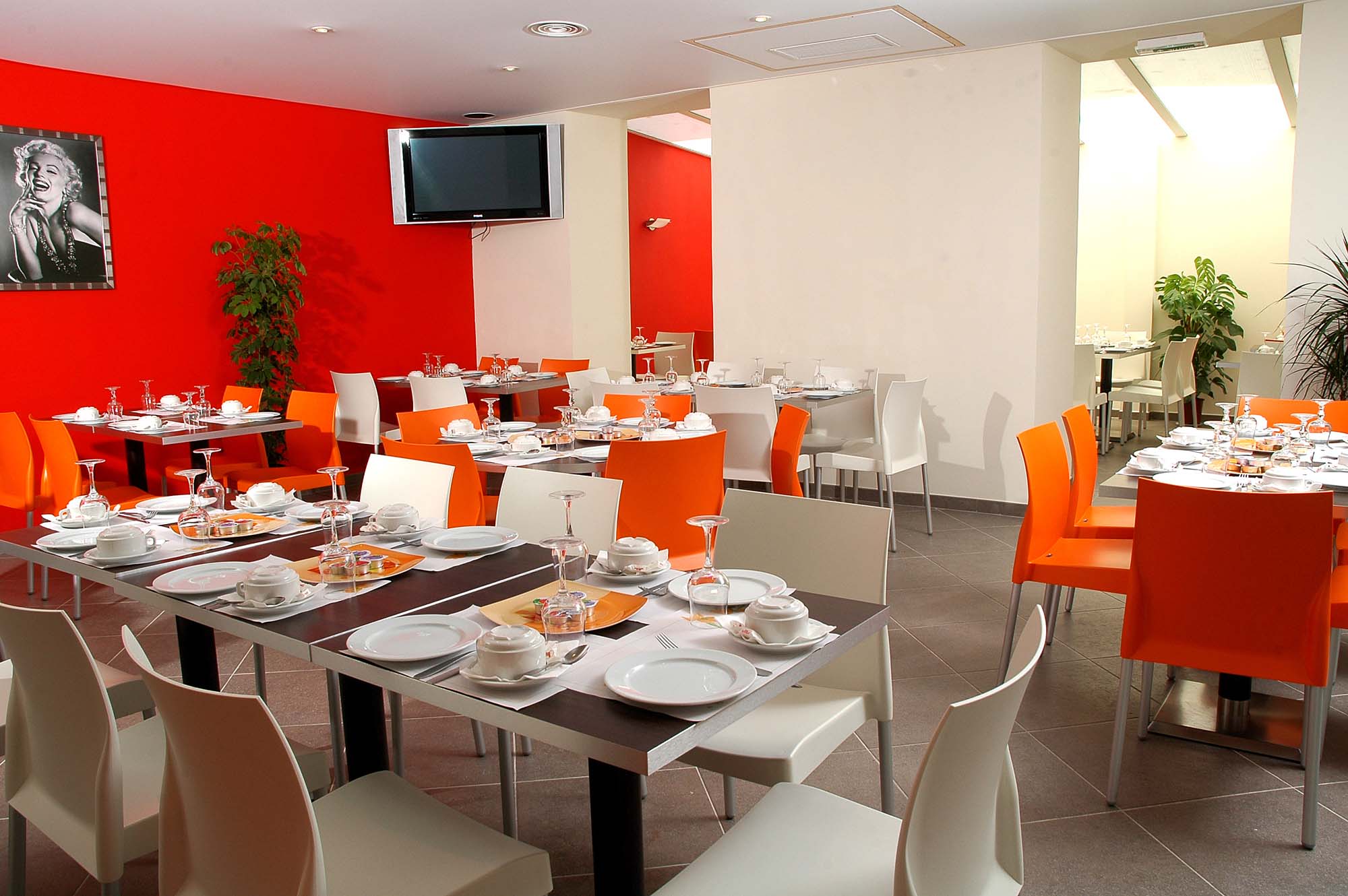 Studietur til Nice, bo på hotel Azurea, spiselokale