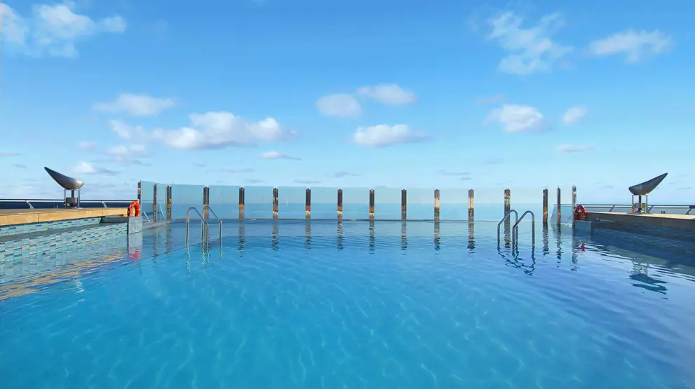 The Garden Pool på MSC Divina