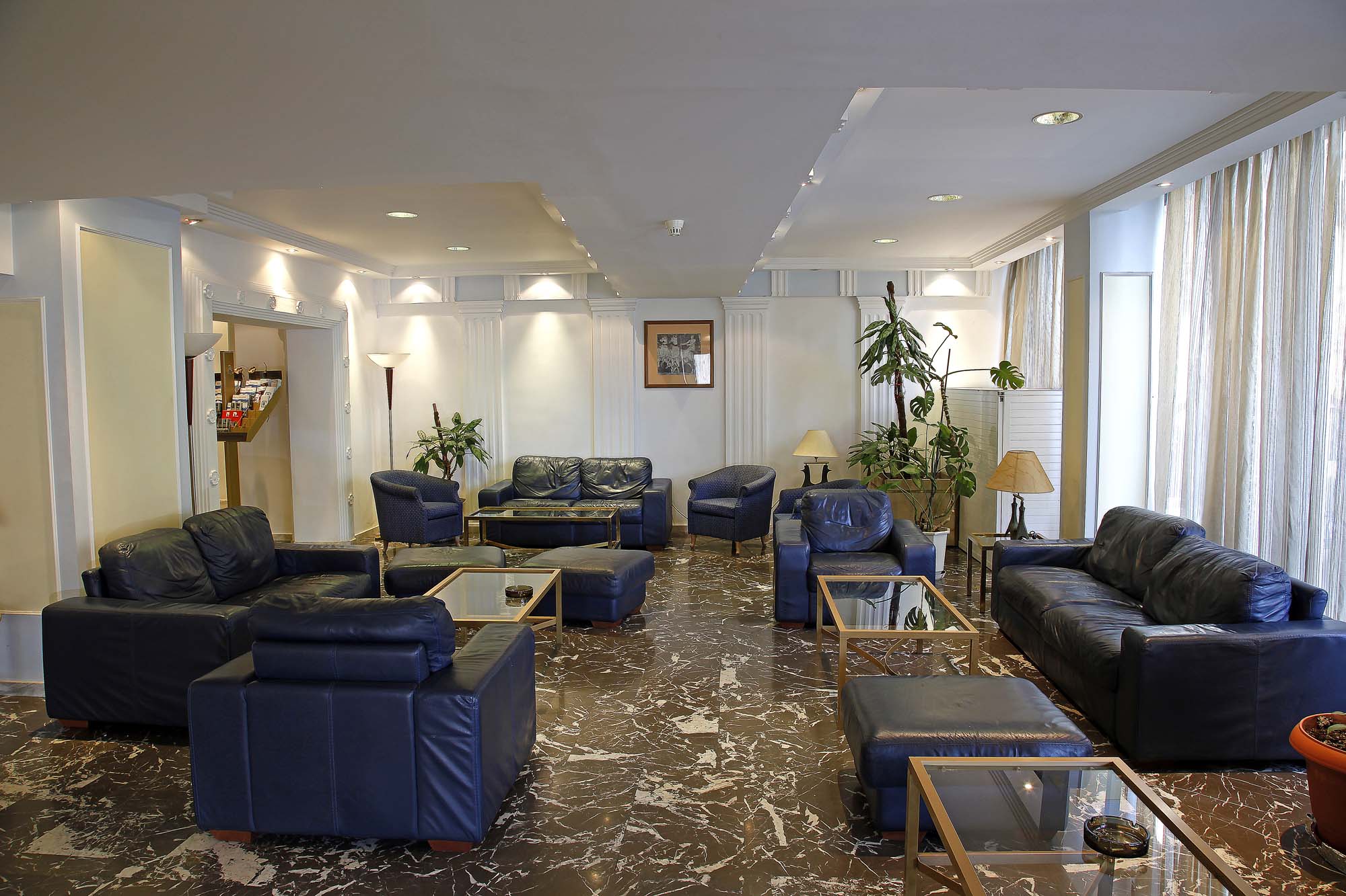 Studietur til Athen, bo på hotel Candia, lounge