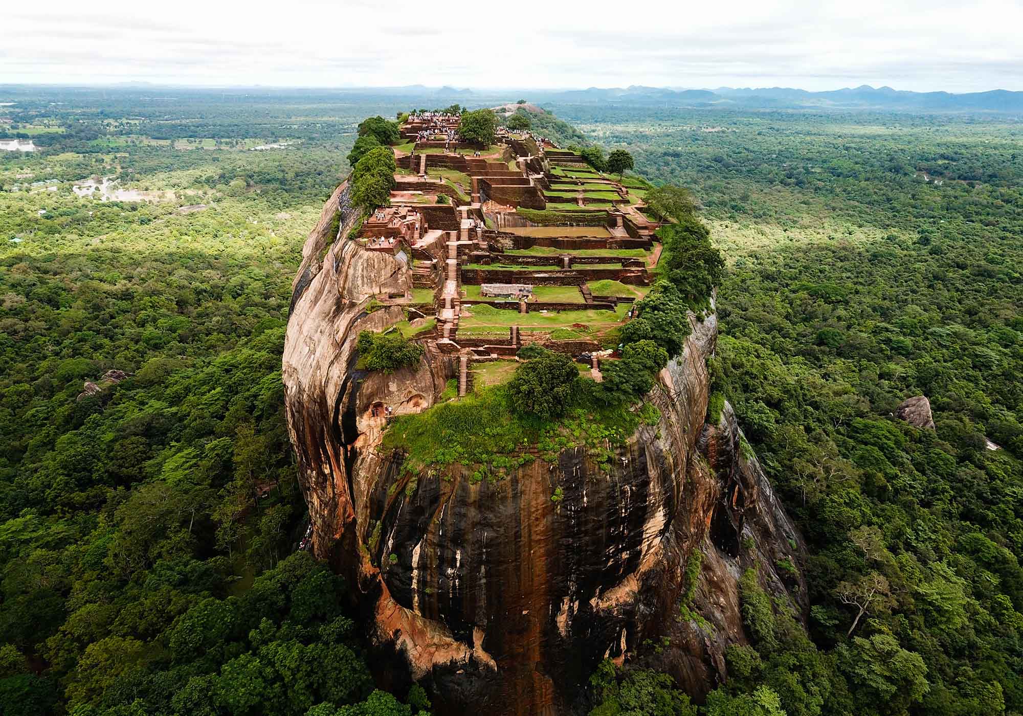 Se berømte Sigiriya Rock Fortress
