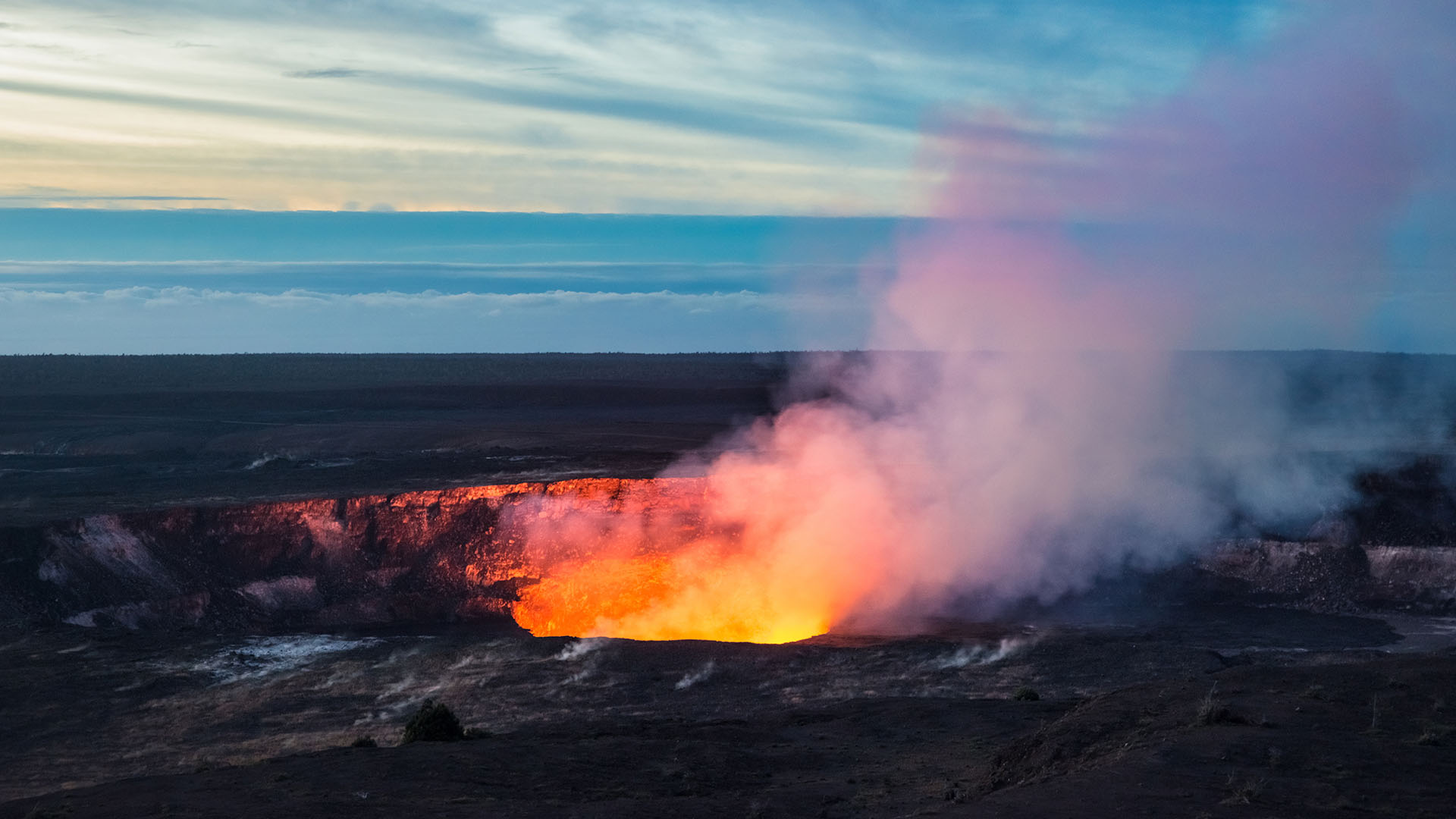 På Big Island kan I se den aktive vulkan Kīlauea