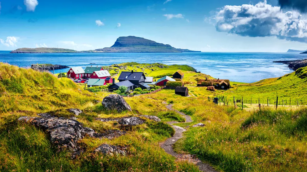 Glæd dig til en unik rejse ind i hjertet af Europa, her på skønne Færøerne