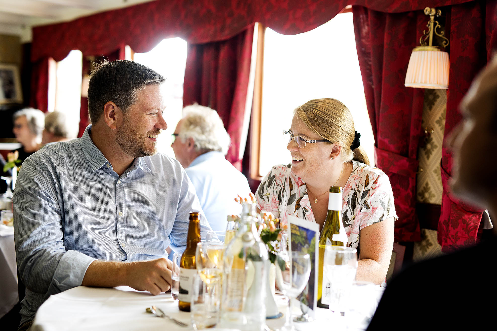 Der er god tid til hyggen ombord og den gode stemning | Foto: M/S Diana / AB Göta Kanal