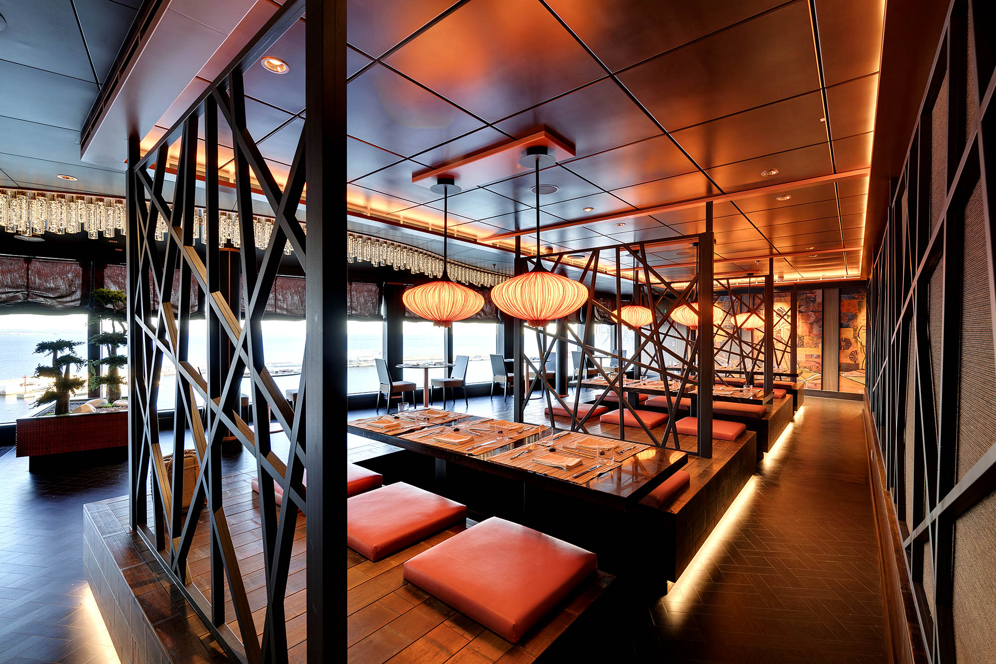 Asian Market Kitchen på MSC Seaside er en eksklusiv specialrestaurant, der tilbyder en autentisk asiatisk spiseoplevelse til søs