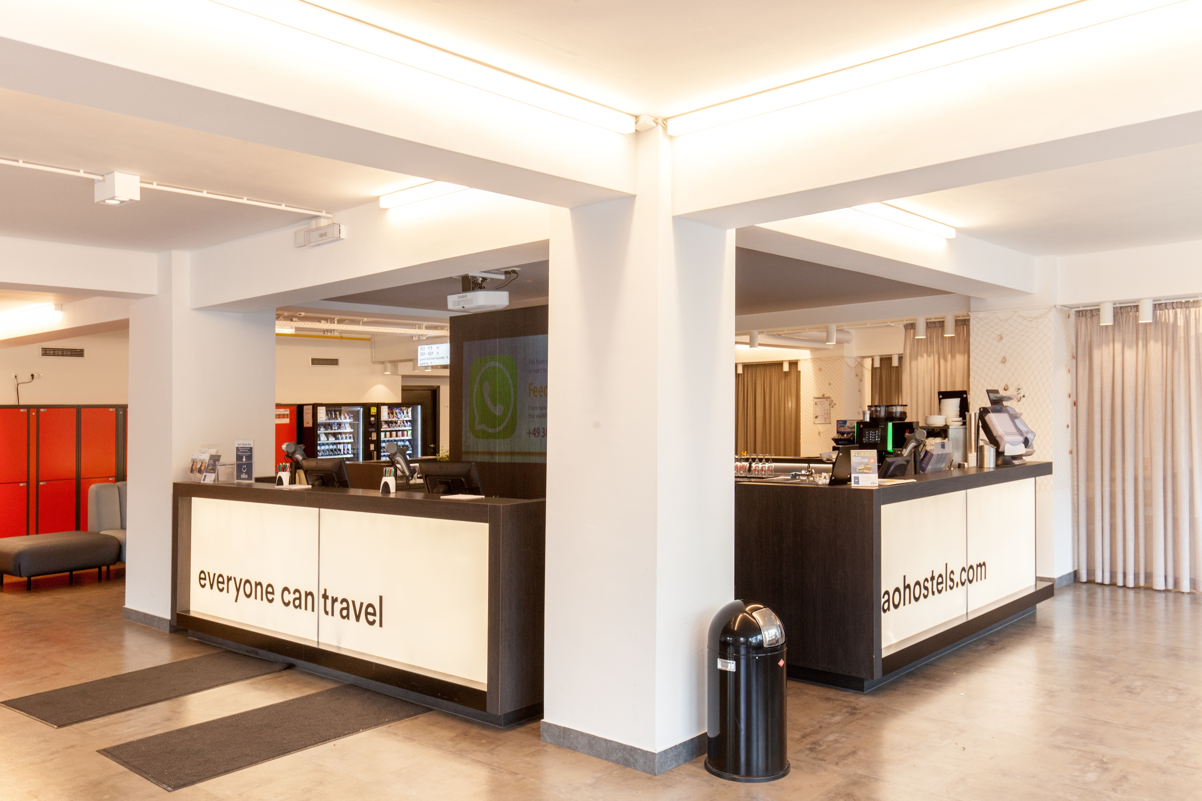 A&O Bremen Hauptbahnhof - reception