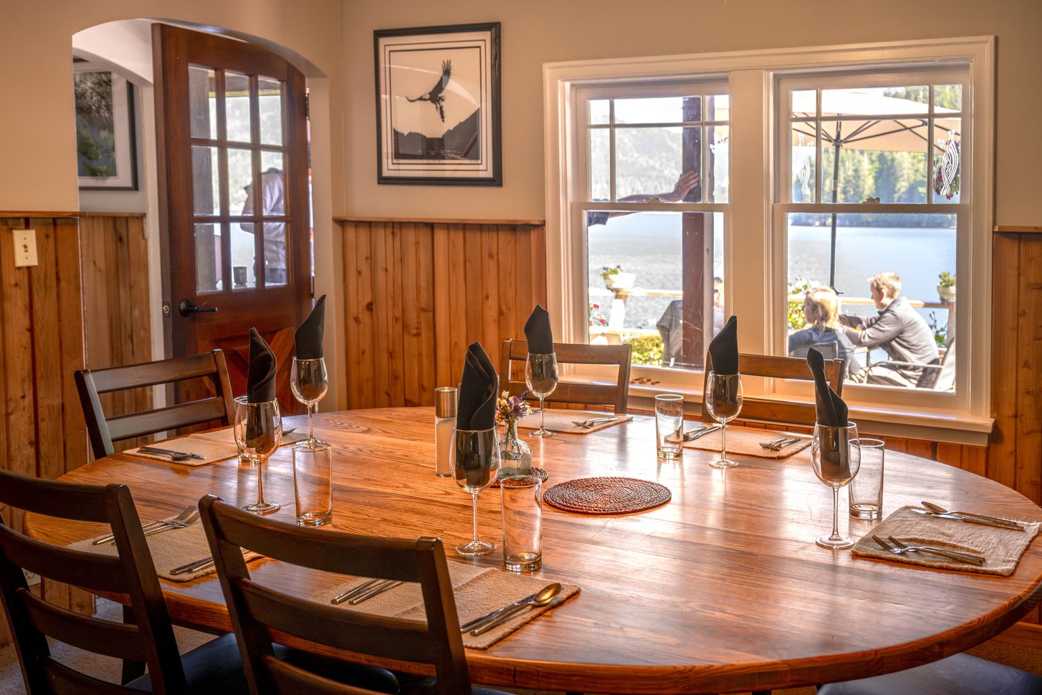 Sailcone's Grizzly Bear Lodge i British Columbia, Canada