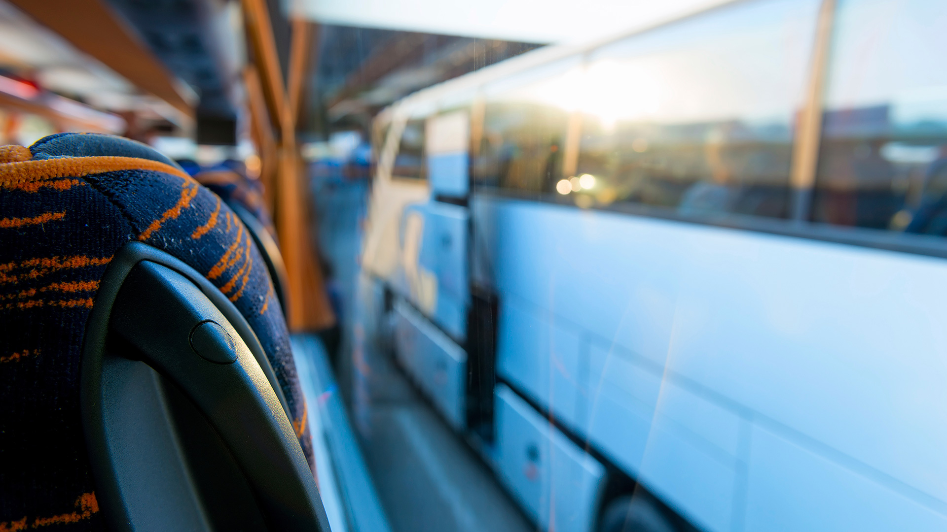 202-furnel-krakow-krakow-busleje-8-timer-30-49-personer