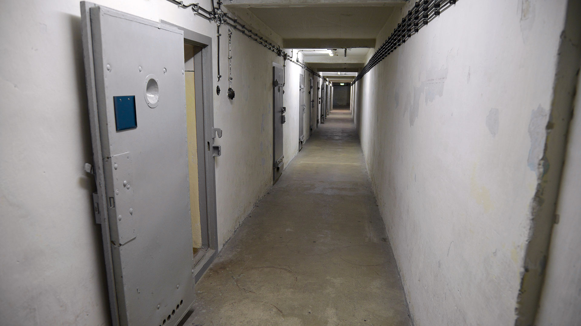 451-uberland-berlin-hohenschonhausen-prison-berlin