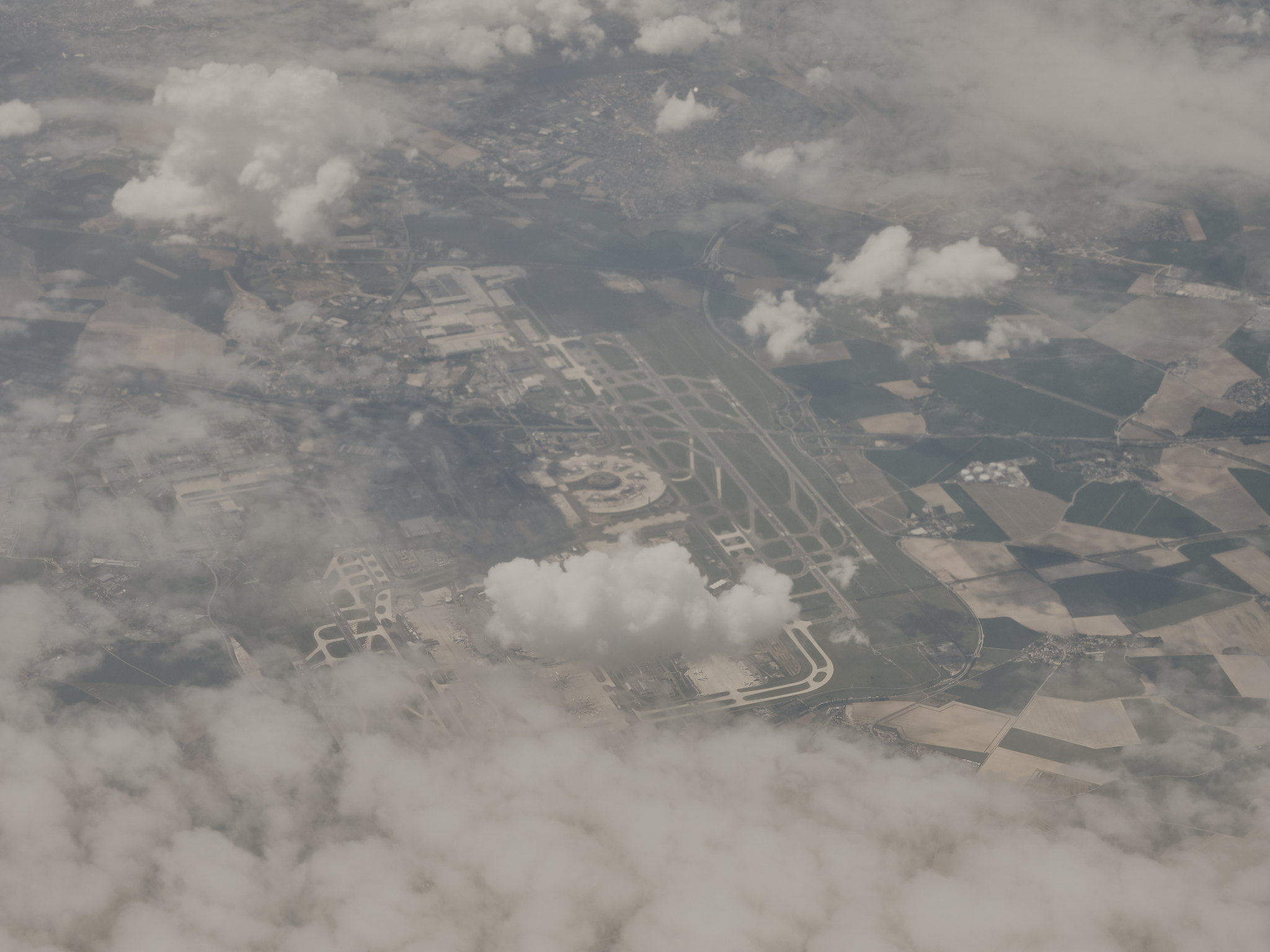 751-paris_aroport_-_charles_de_gaulle