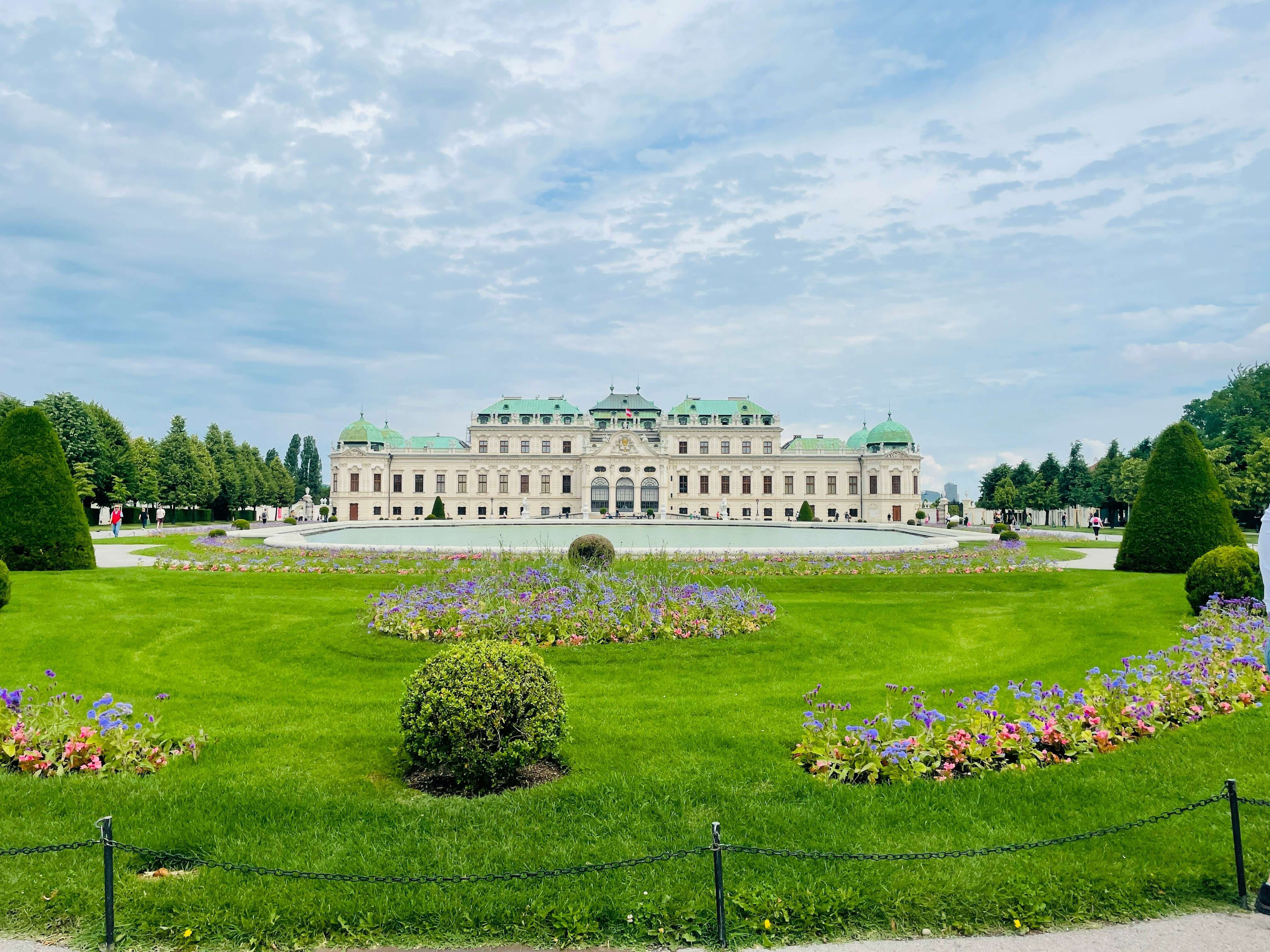 2009-uberland-schloss_schnnbrunn1