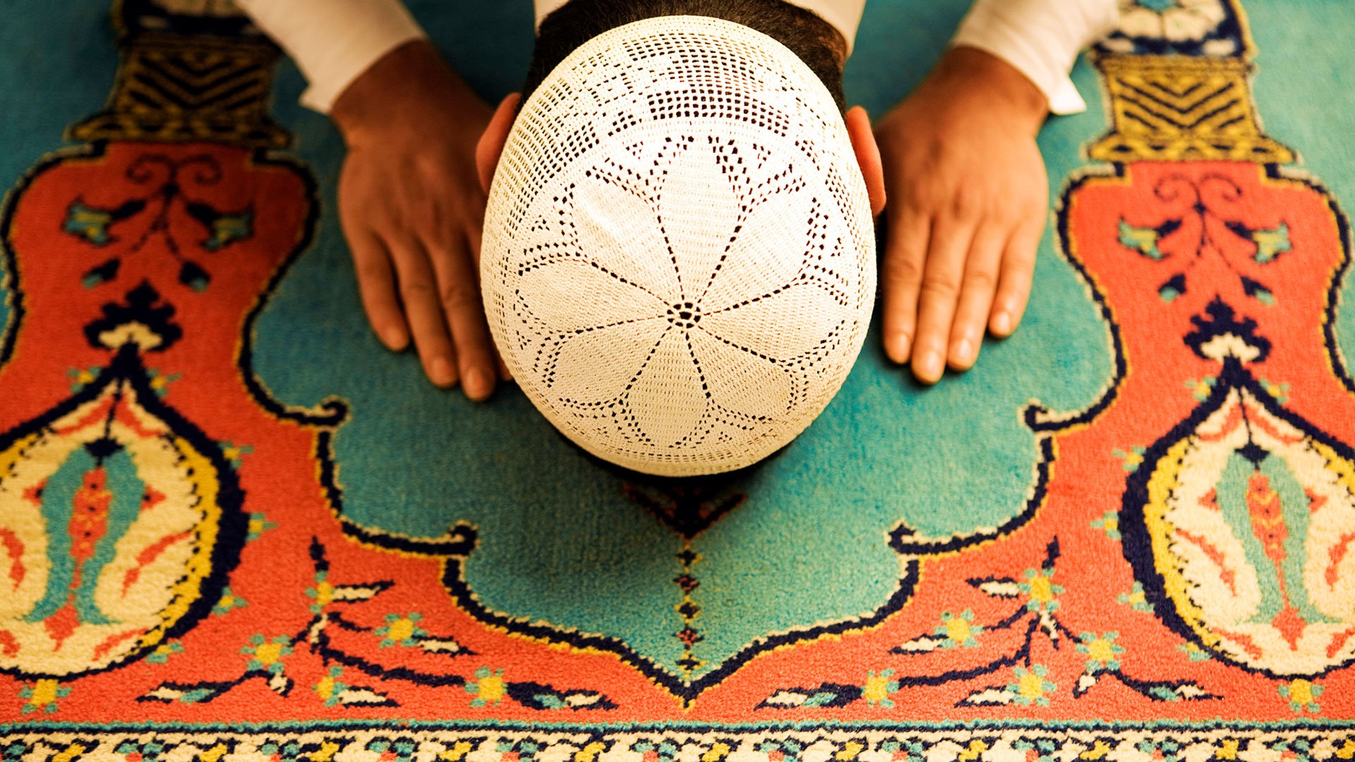 313-raffinesse-travel-istanbul-free-lecture-on-islam-or-meet-with-an-imam