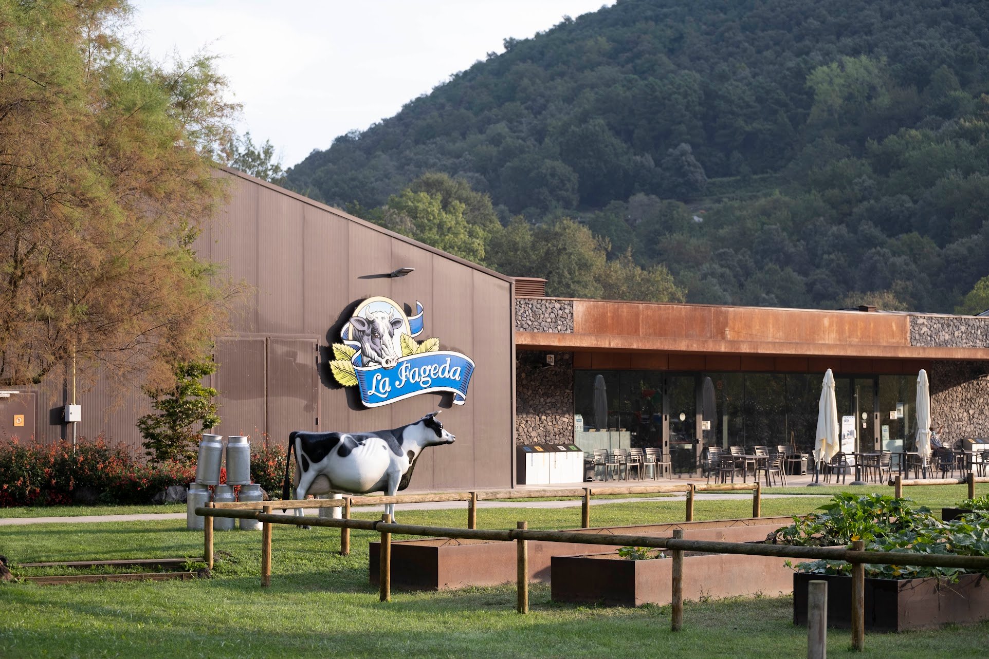 1591-la_fageda_yoghurt_cooperative