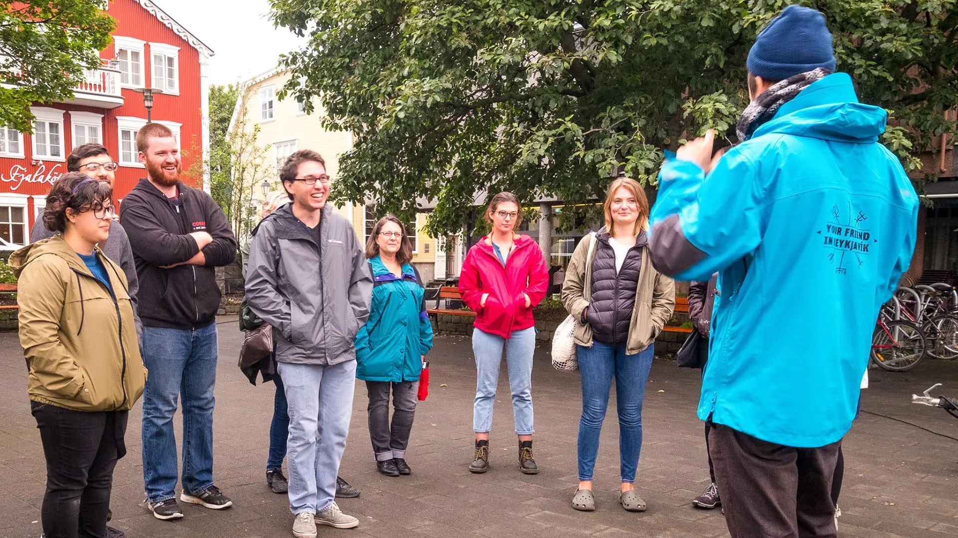 1967-private_reykjavik_folklore_tour