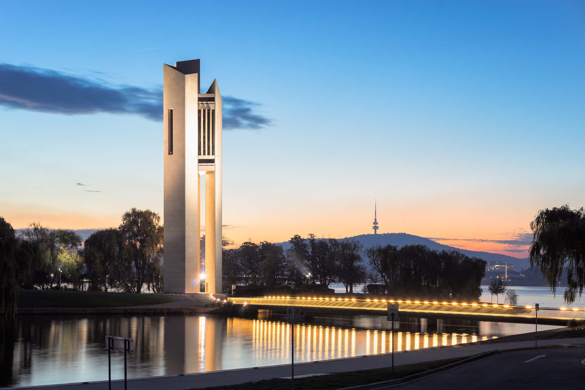 australia-canberra-australian-carillon-iStock-475935990