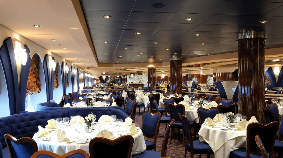 Hovedrestauranten på MSC Poesia