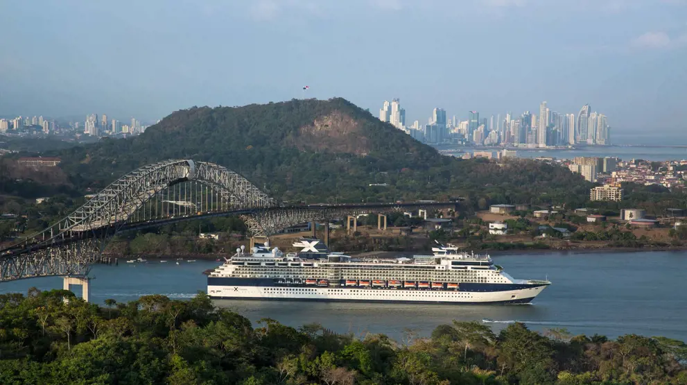 Krydstogt gennem Panamakanalen