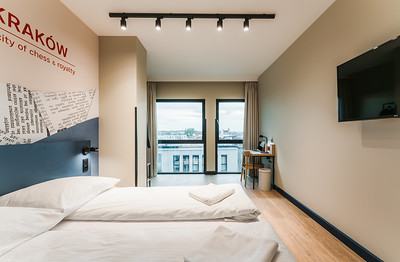 53336327207 4E09b0104b W