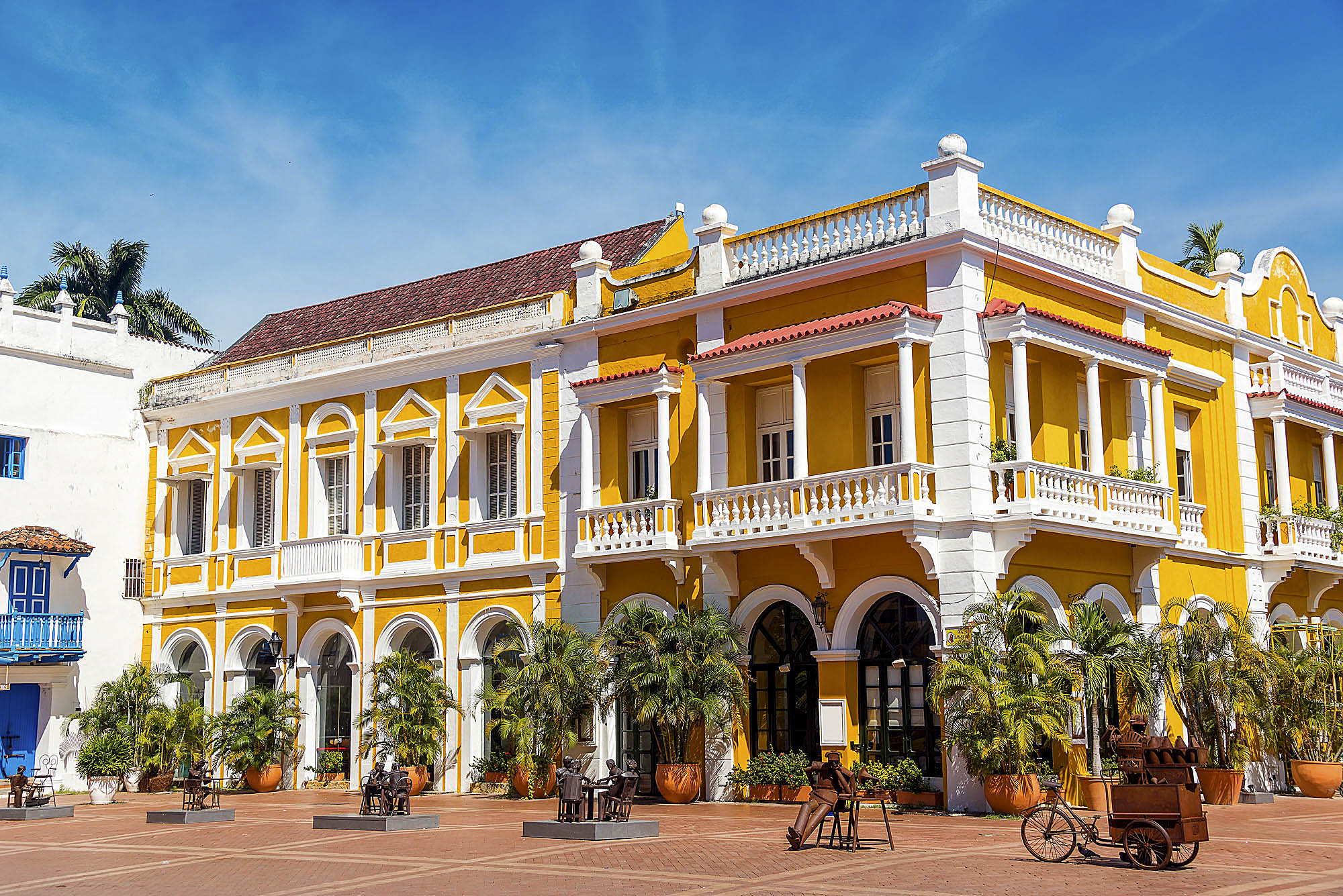 Oplev verdens kulturer på et world cruise, som i farverige og livlige Colombia