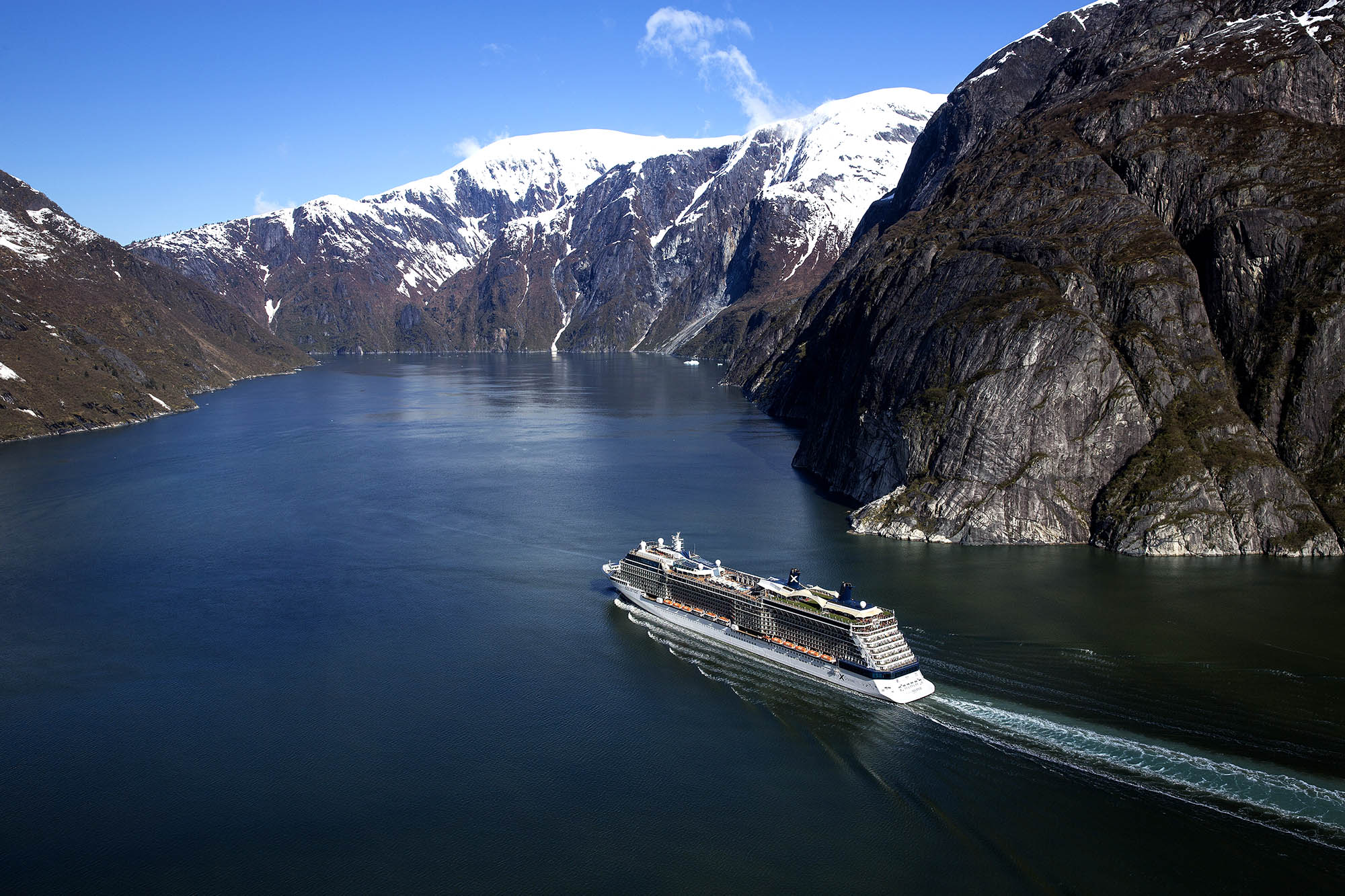 Mægtige naturoplevelser er altid på agendaen på et krydstogt med Celebrity Cruises