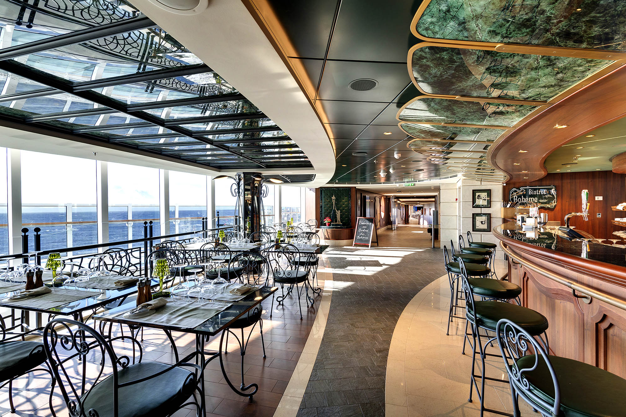 Bistroen La Boheme på MSC Seaside