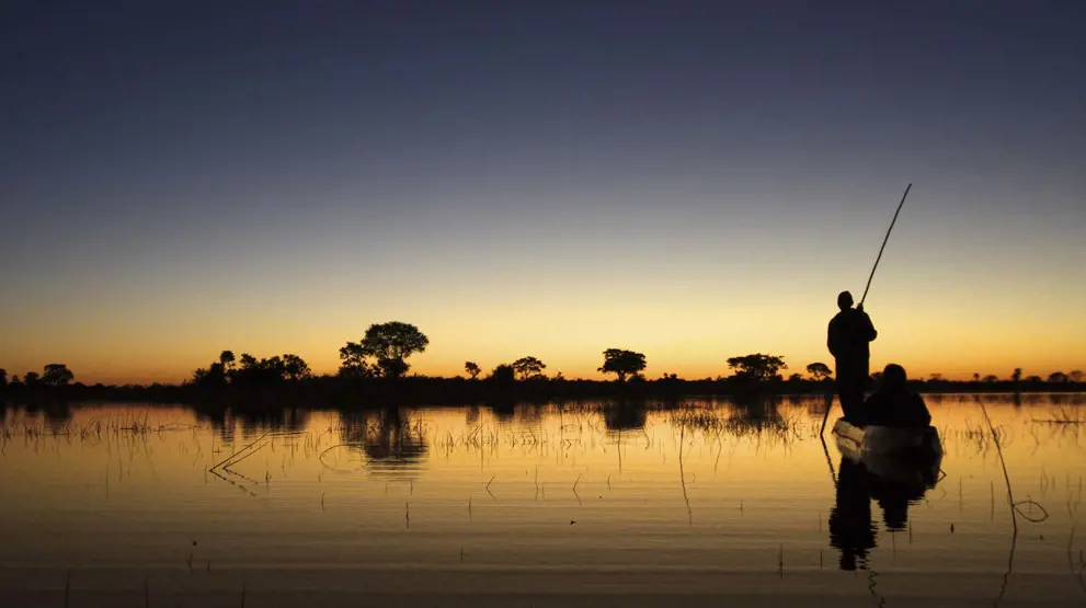 En sejltur på Okavango-deltaet - Rejser til Botswana