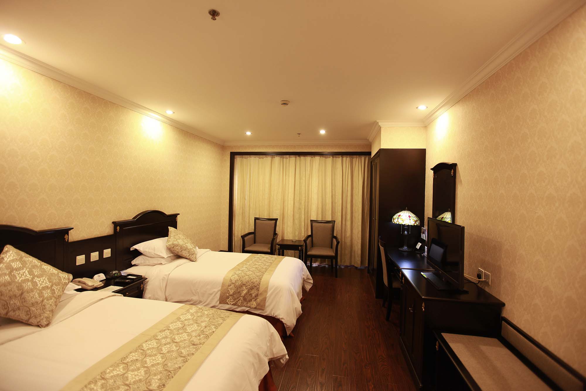 Studietur til Shanghai, bo på hotel Greenland Jiulong, dobbeltværelse