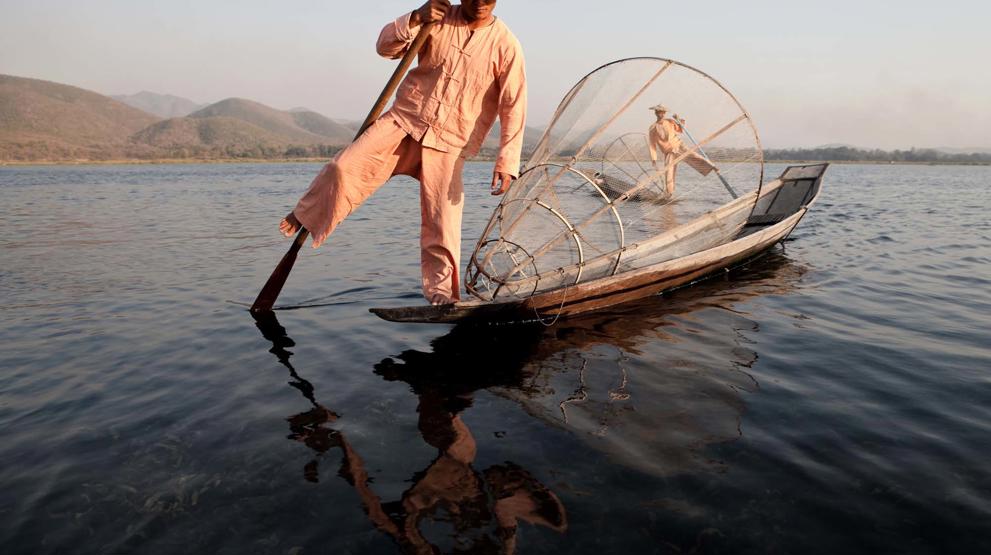 Fisker på Inle Lake i Myanmar - Rejser til Asien